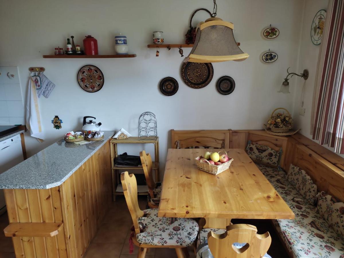 La Casa Di Grace Nella Valle Incantantata Carano  Eksteriør bilde